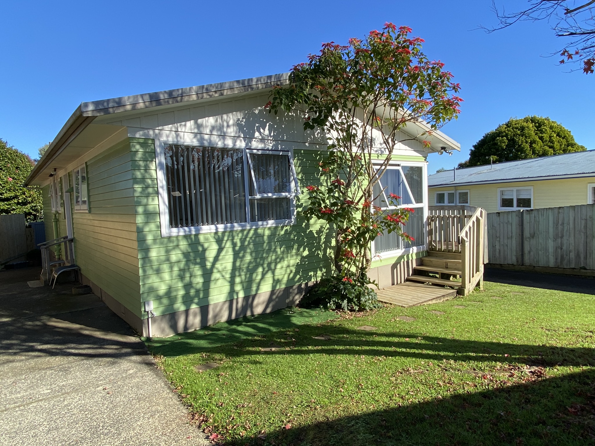 1/104 Lauderdale Road, Birkdale, Auckland - North Shore, 2 રૂમ, 1 બાથરૂમ, House