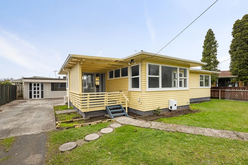 15 Cricket Place, Melville, Hamilton, Waikato