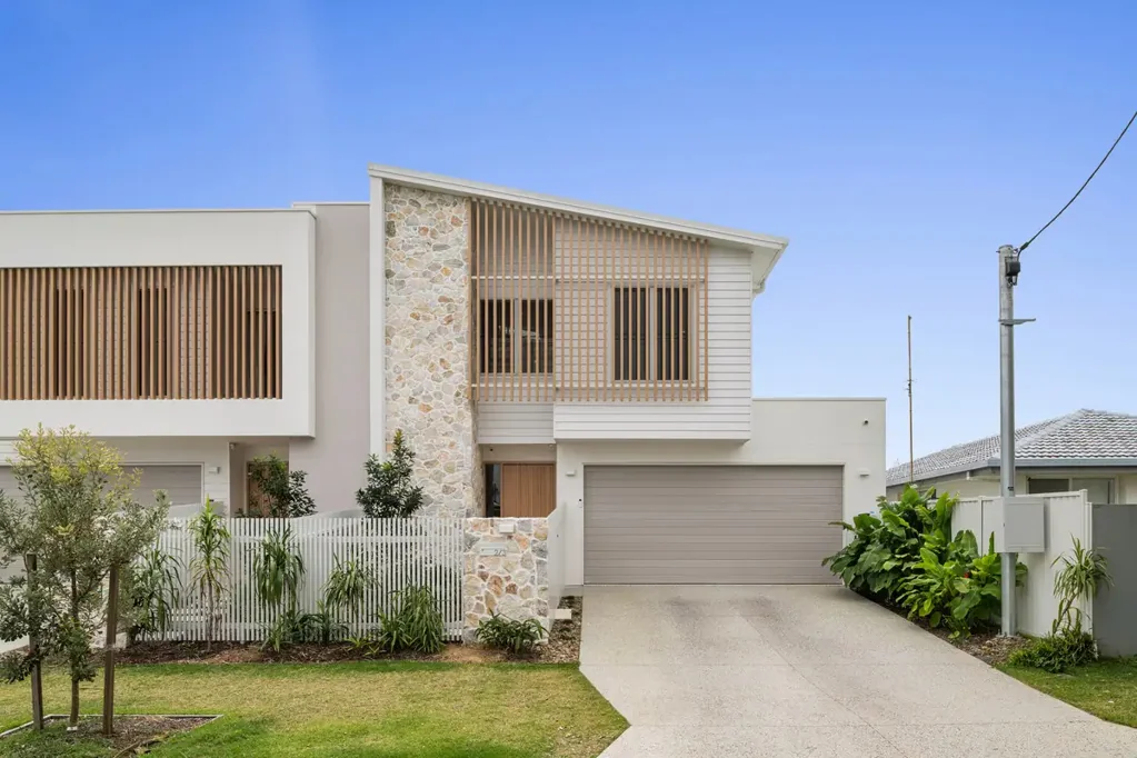 Warana 3Habitaciones Timeless by design, effortless by nature and only moments from the sand.