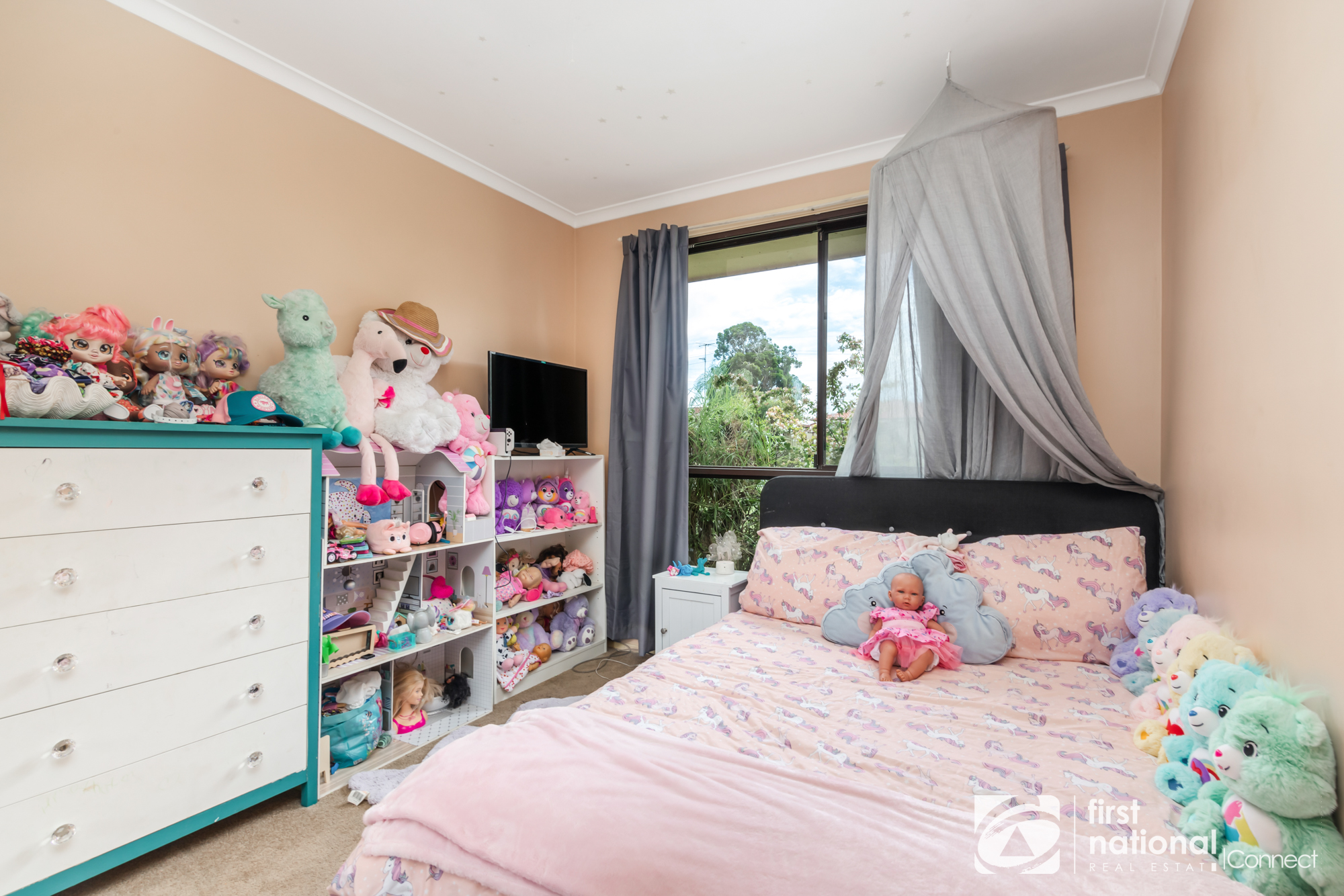 5 HOWELL CR, SOUTH WINDSOR NSW 2756, 0 Schlafzimmer, 0 Badezimmer, House