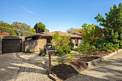 Holt 4Kwarto A Hidden Gem in Holt - Warmth, Charm & Endless Outdoor Living!