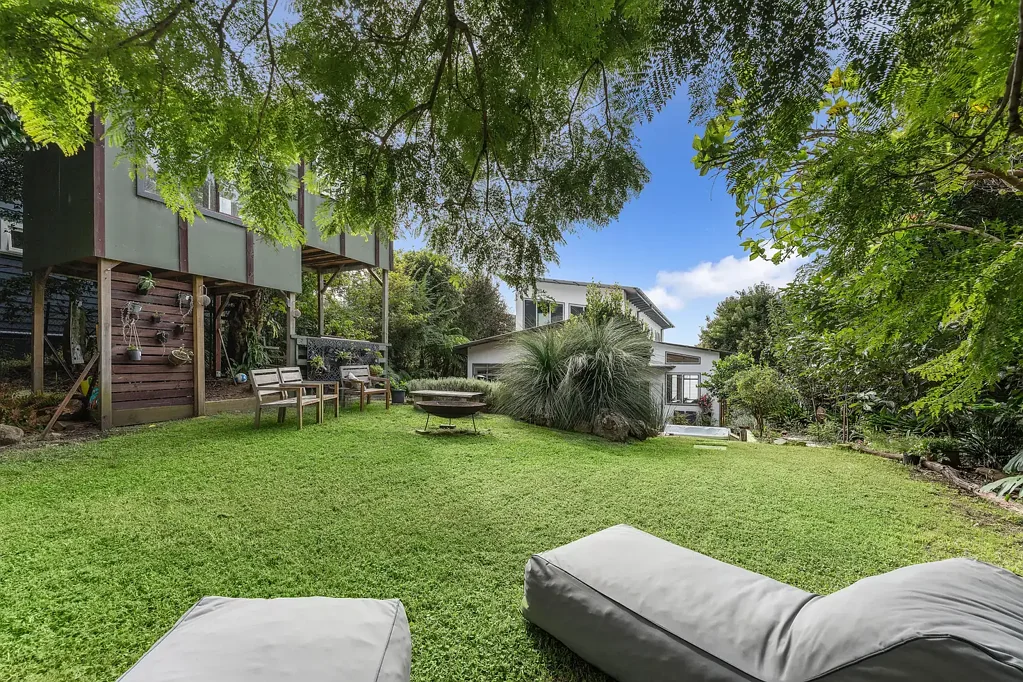 Wombarra 5Kwarto Stunning coastal family home on an expansive 1,910m2 block!