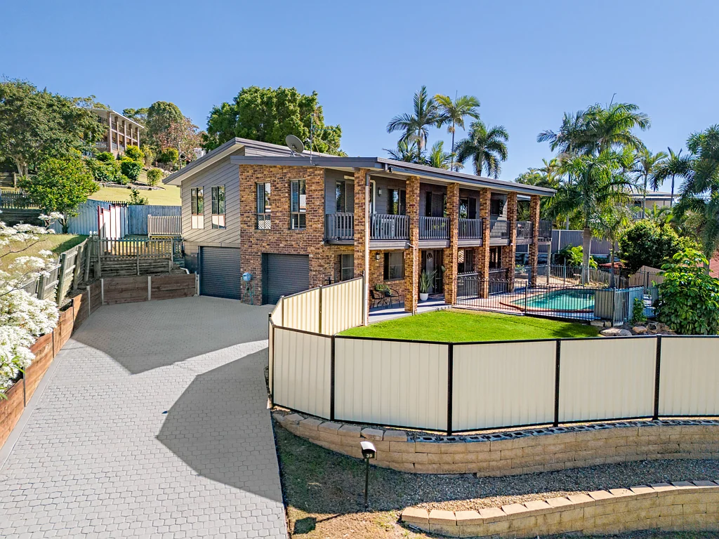39 Apollo Drive, Clinton, QLD 4680