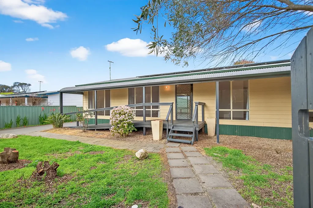 Goolwa Beach 4 Bedroom Permanent or Holiday Coastal Living