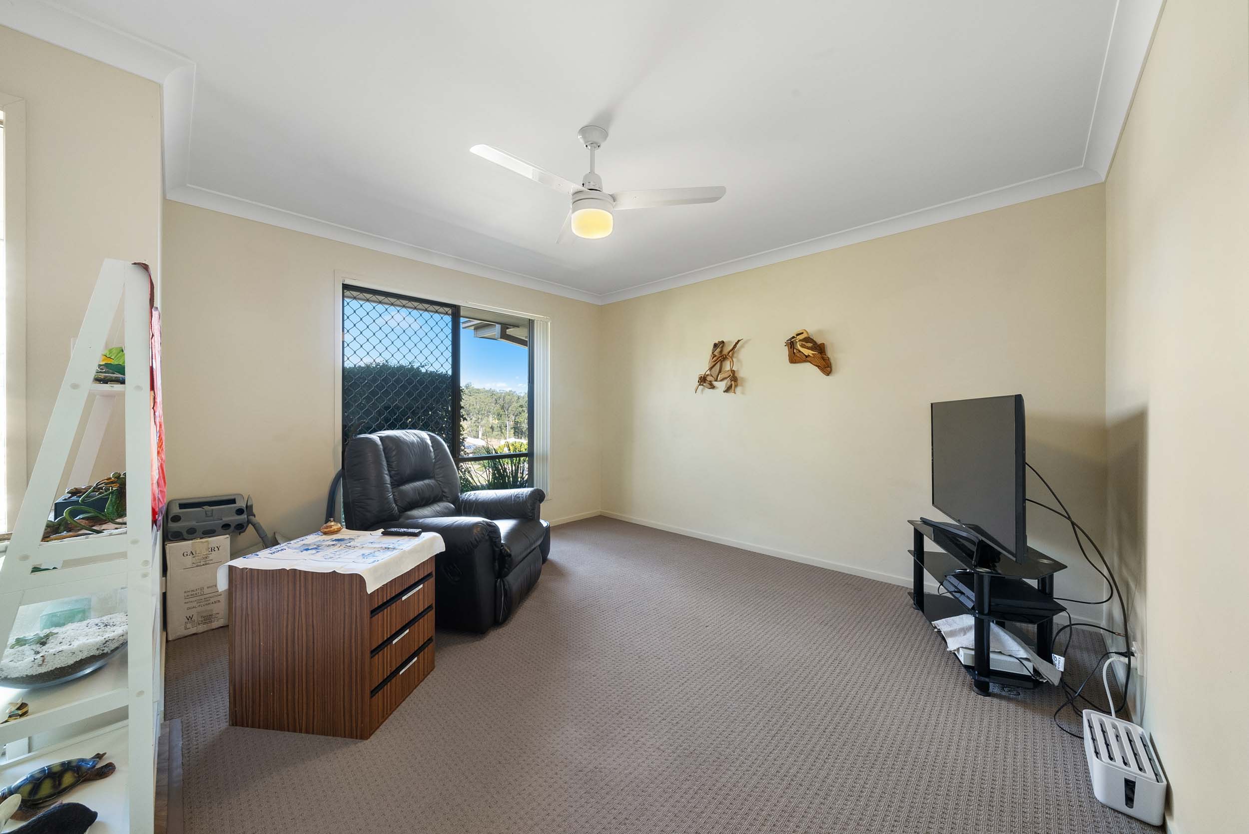 26 WEYMOUTH ST, BUNDAMBA QLD 4304, 0 habitaciones, 0 baños, House