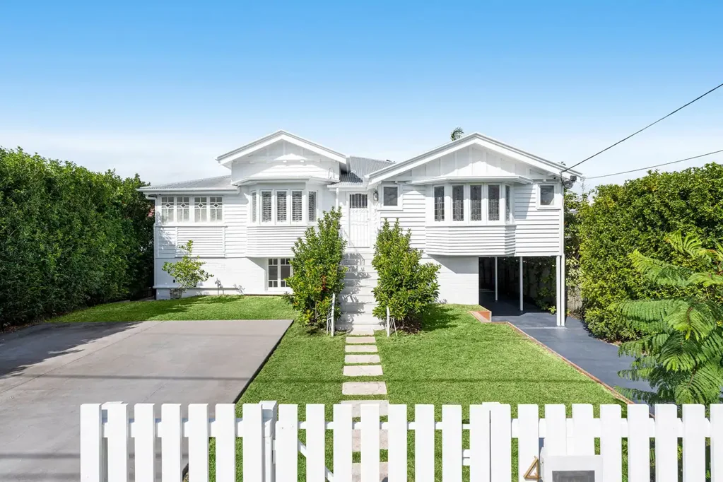 40 Sibley Road, Wynnum West, QLD 4178