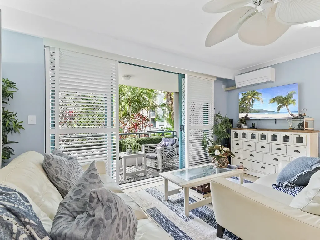 Palm Beach 2 Slaapkamer Coastal Luxury with Rare Space, Storage & Lifestyle Flexibility