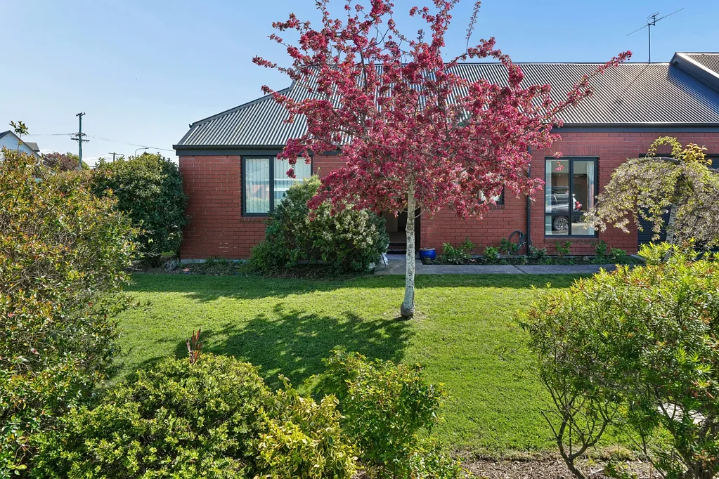 Lincoln 2कमरा Liffey Village Opportunity