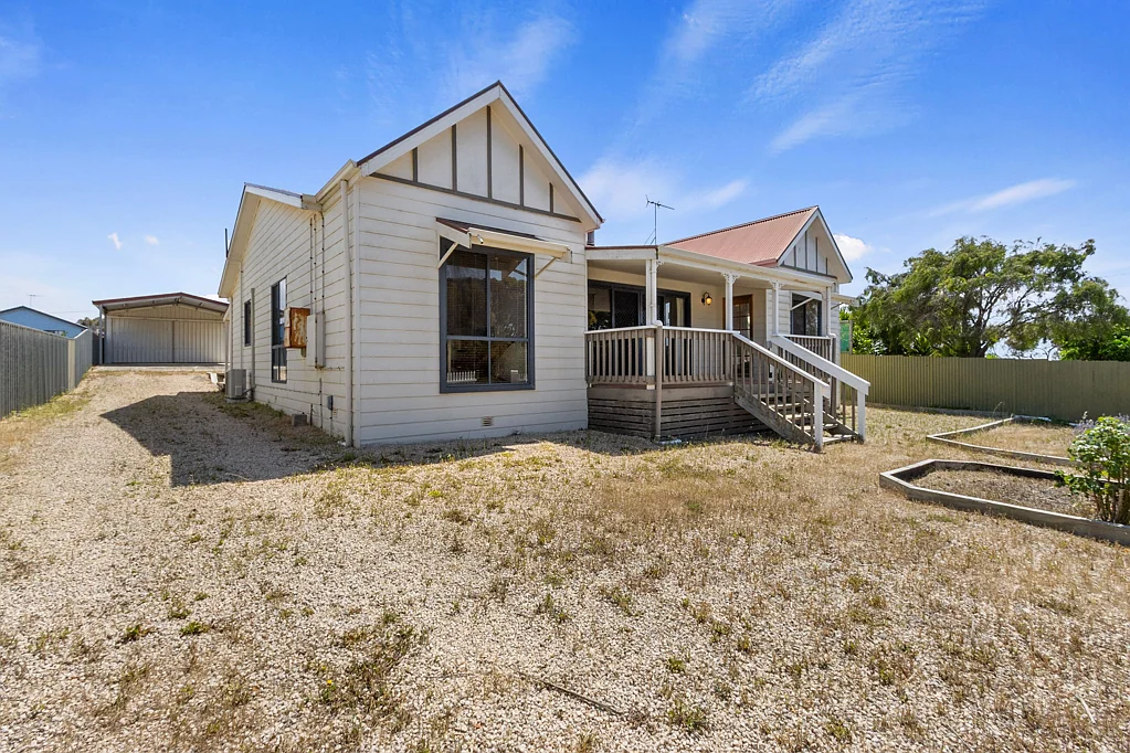 4 The Esplanade, Port Moorowie, SA 5576