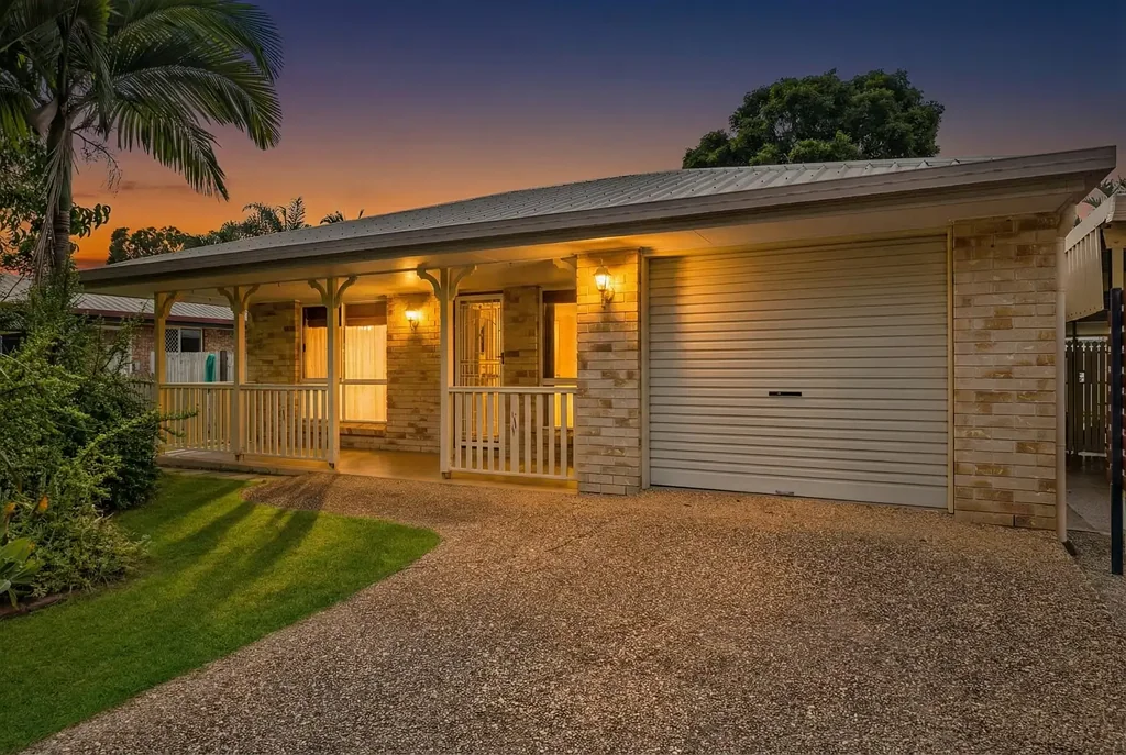 30 Peppermint Drive, Kawana, QLD 4701