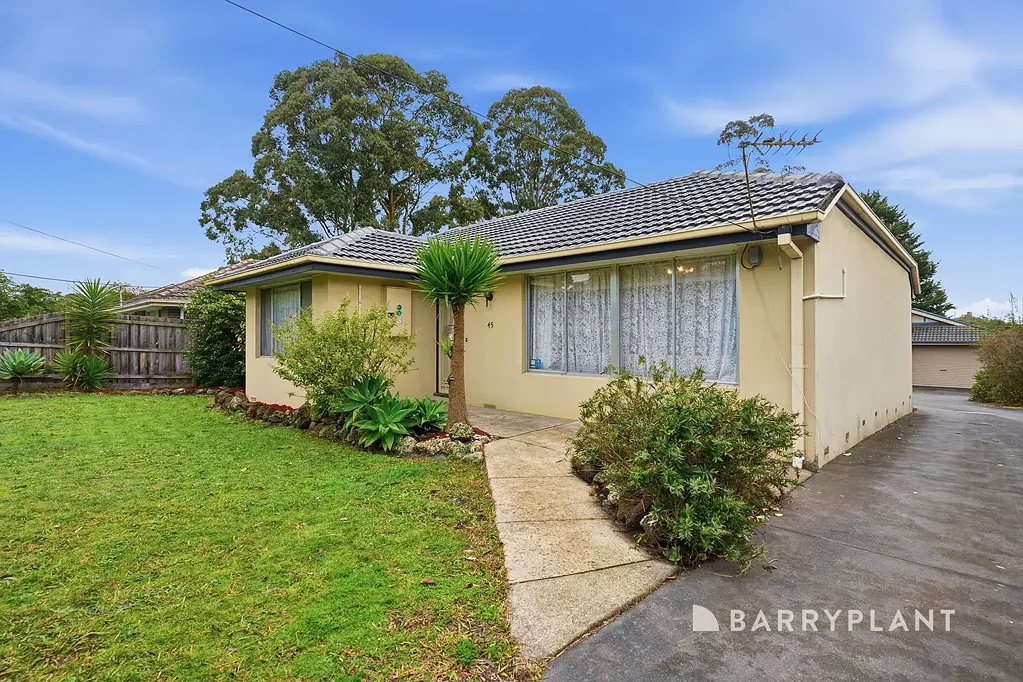 Croydon 3ਬੈੱਡਰੂਮ Honest Home. Great Location. Plenty of Potential.