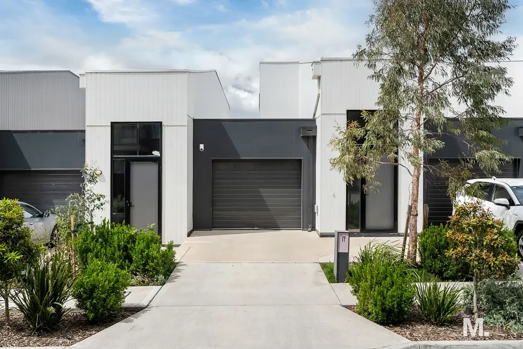 11 Wattlebird Court, Sunshine North, VIC 3020
