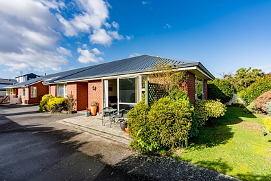 Mosgiel 2 Bedroom Spacious living, superb location
