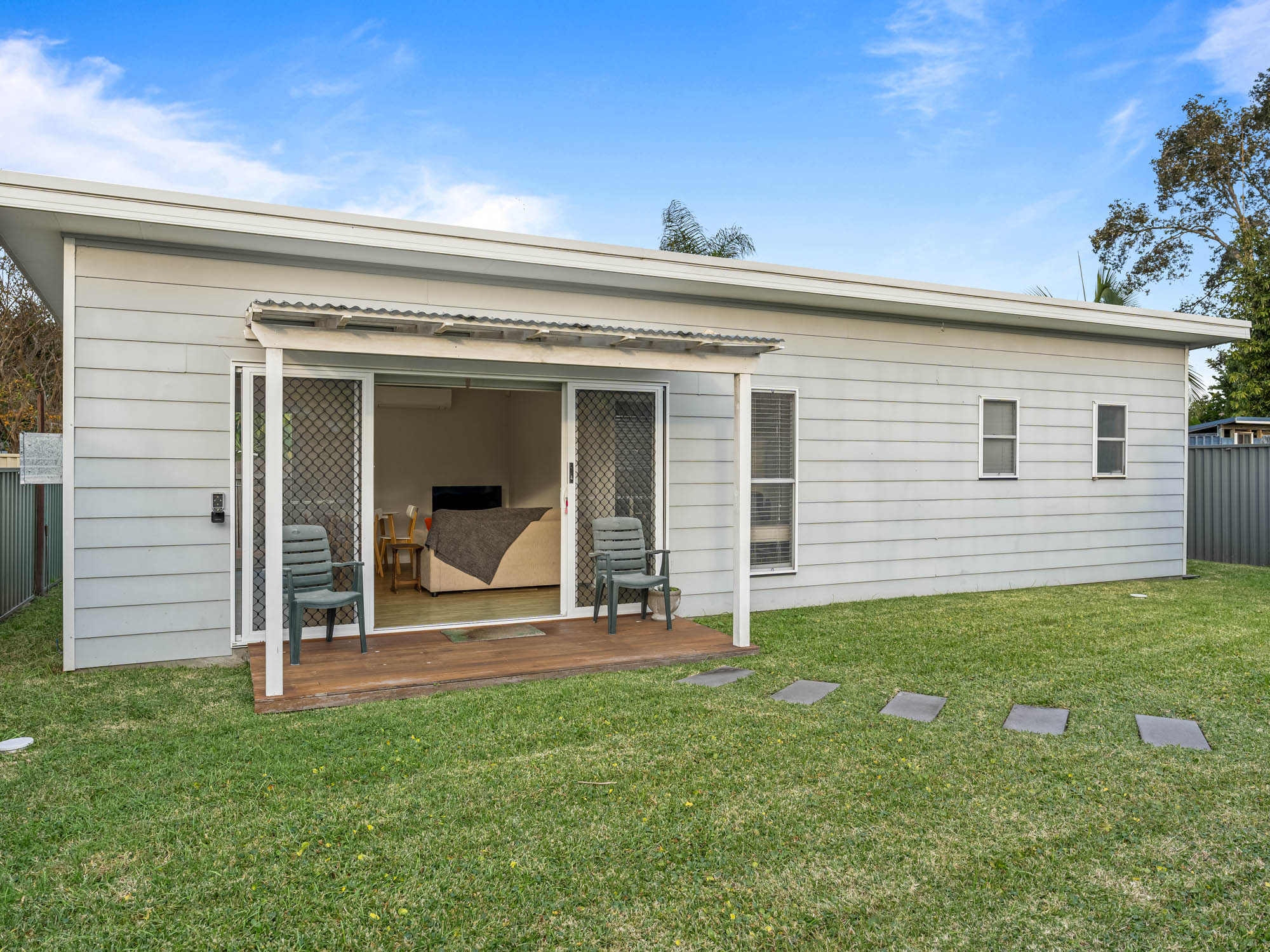 32A MACARTHUR ST, KILLARNEY VALE NSW 2261, 0 rūma, 0 rūma horoi, Flat