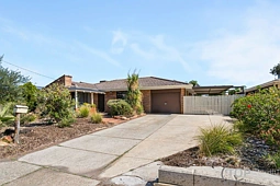 7 Saffron Court, Riverton