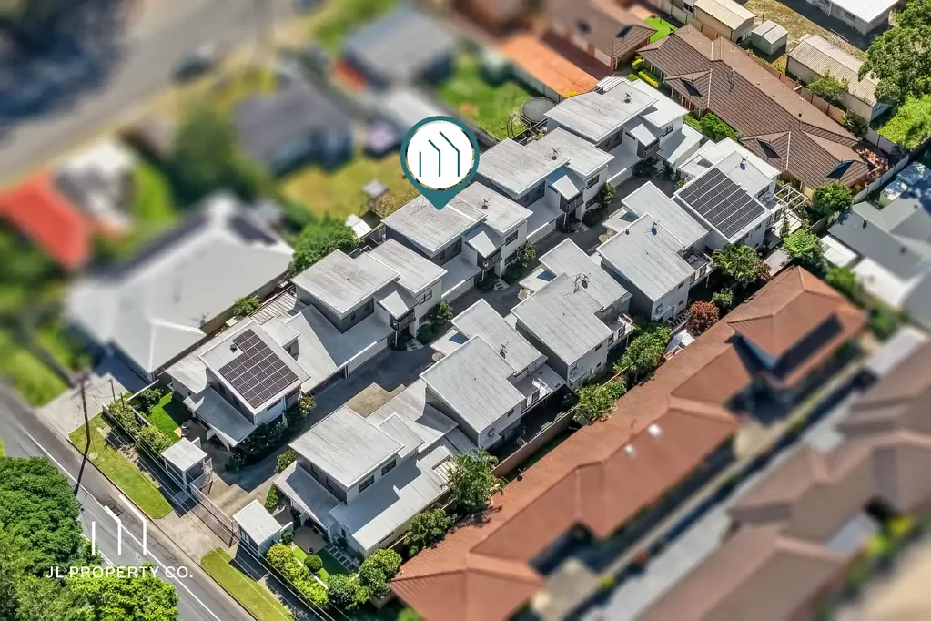 Ettalong Beach 3房  Elevated Comfort & Stylish Living