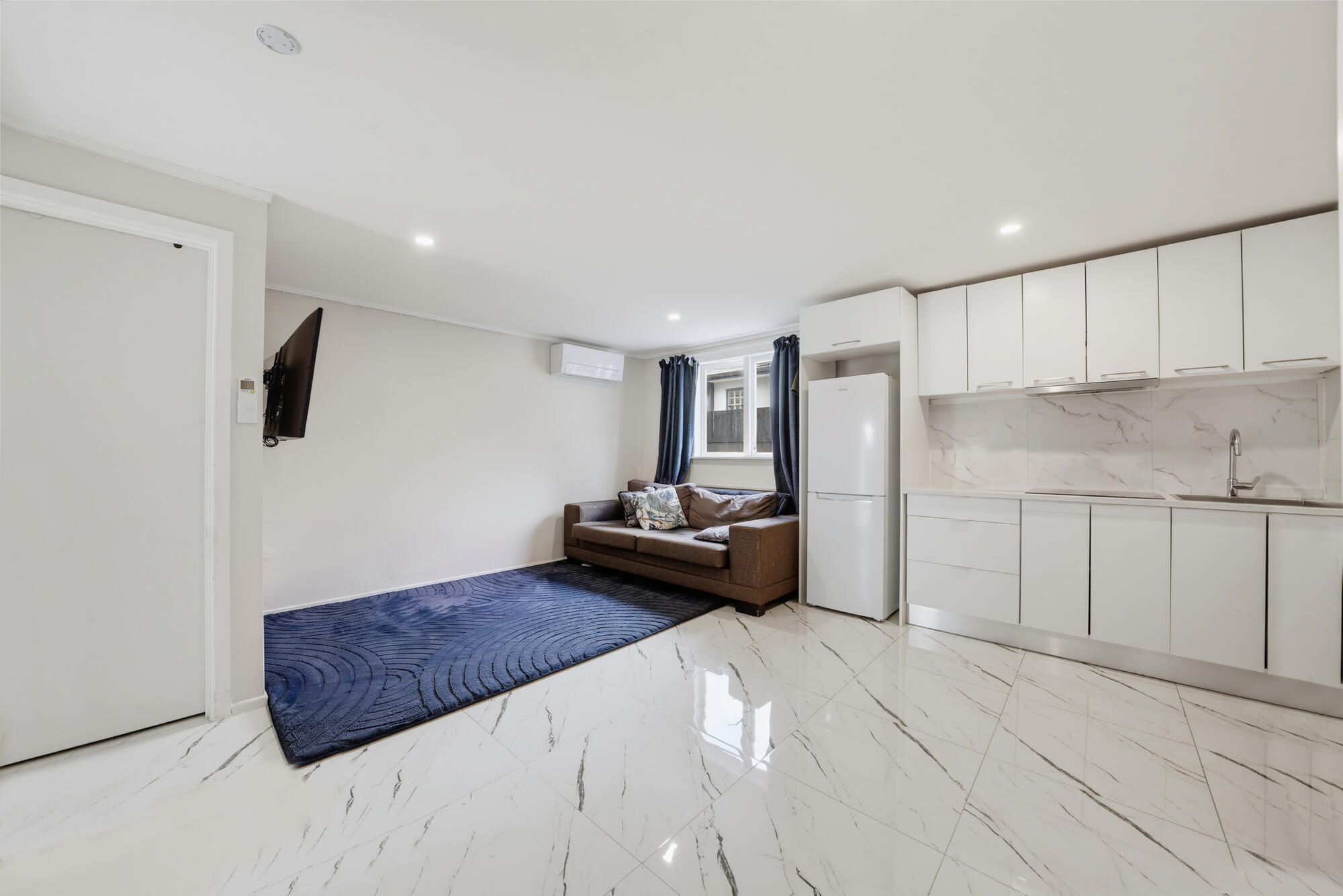 23 Epping Road, Henderson, photo 8