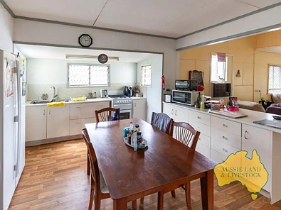 32 STRATHDEE STREET, Mundubbera, QLD 4626, 3 slaapkamers, 1 badkamers, House