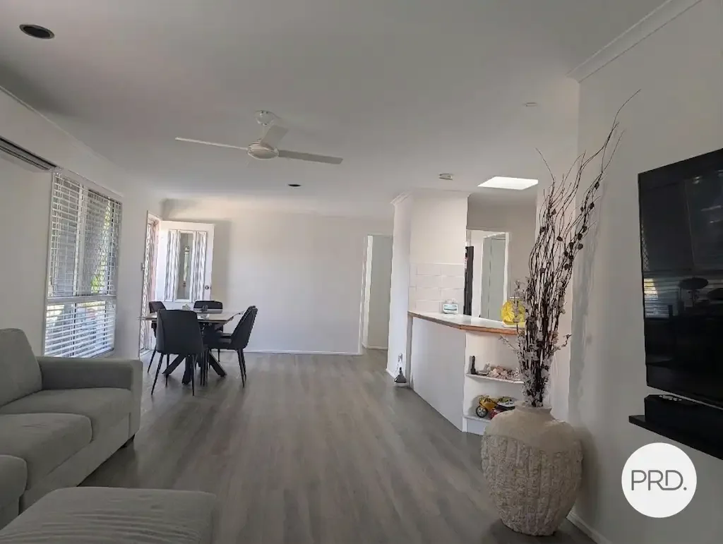 Spacious Family Living in a Quiet Coastal Pocket