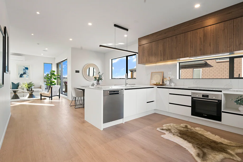 Murrays Bay 5房  Brand new home in the heart of Mairangi Bay