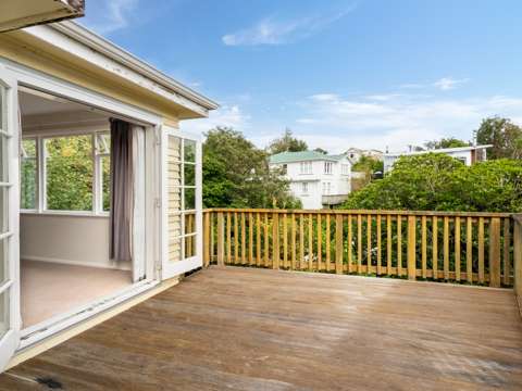 Wadestown 3Moenga A Charming 1950s Gem For First Homers or Investors