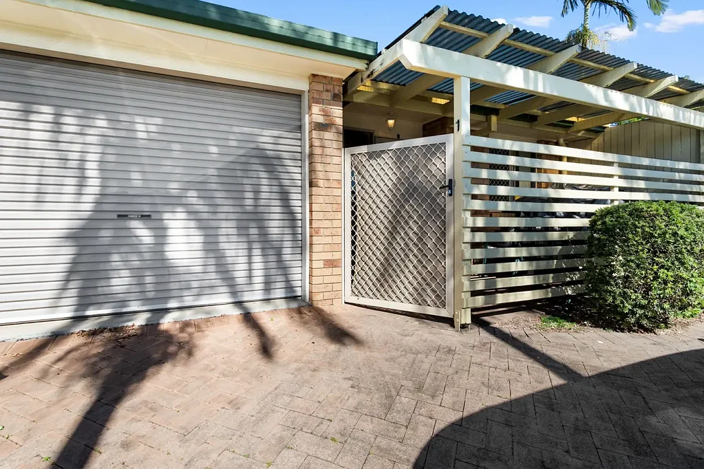 1/102 Morris Road, Rothwell, QLD 4022