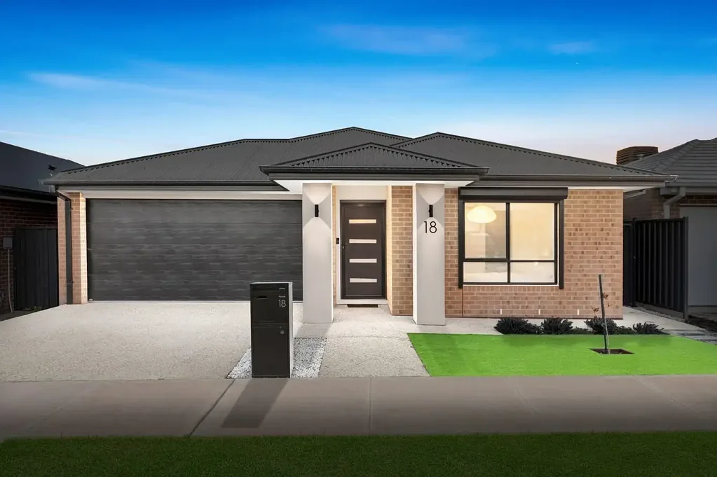 18/ Amukta Road, Truganina, VIC 3029