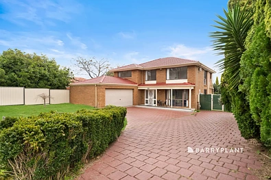 Endeavour Hills 5 Slaapkamer Grand Family Living in a Peaceful Setting!