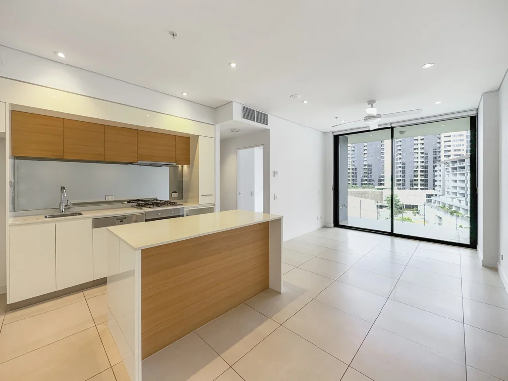 1075/33 Remora Road, Hamilton, QLD 4007
