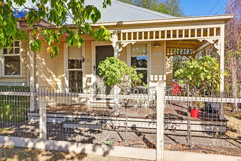 1A The Parade, Mansfield, VIC 3722