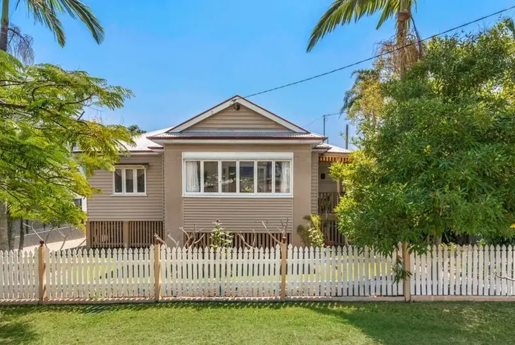 16 Douglas Street, Enoggera, QLD 4051