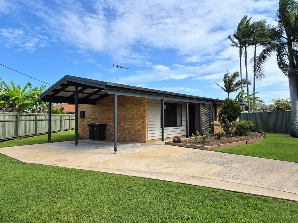 15 Central Avenue, Thabeban, QLD 4670