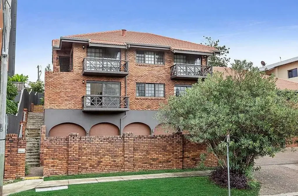 2/25 Musgrave Road, Indooroopilly, QLD 4068