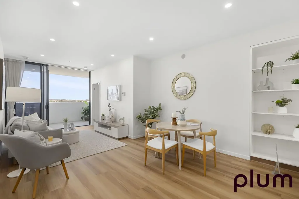 Top Floor Toowong Apartment!