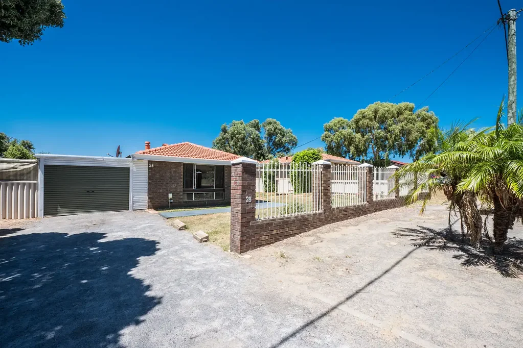 Neat and Tidy Home in Rangeway
