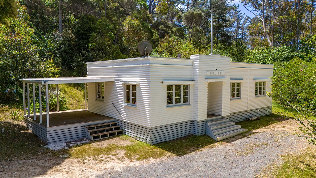 Houhora 3બેડરૂમ Your Chance to Own a Piece of History