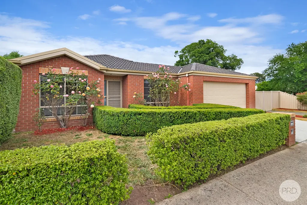 3 Cushing Ave, Creswick, VIC 3363