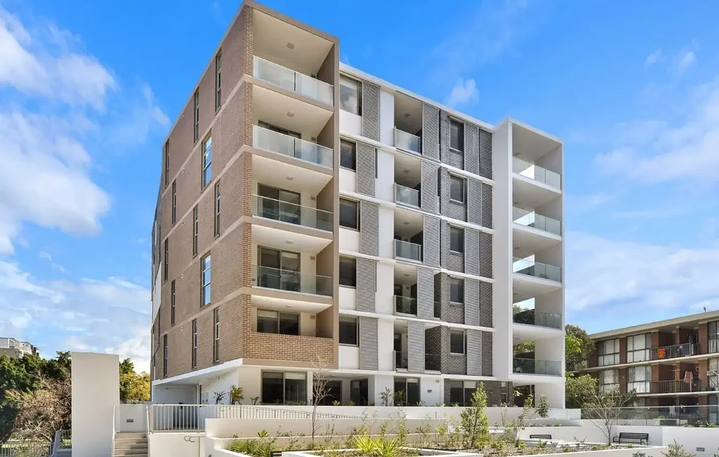 Modern Ground Floor Apartment