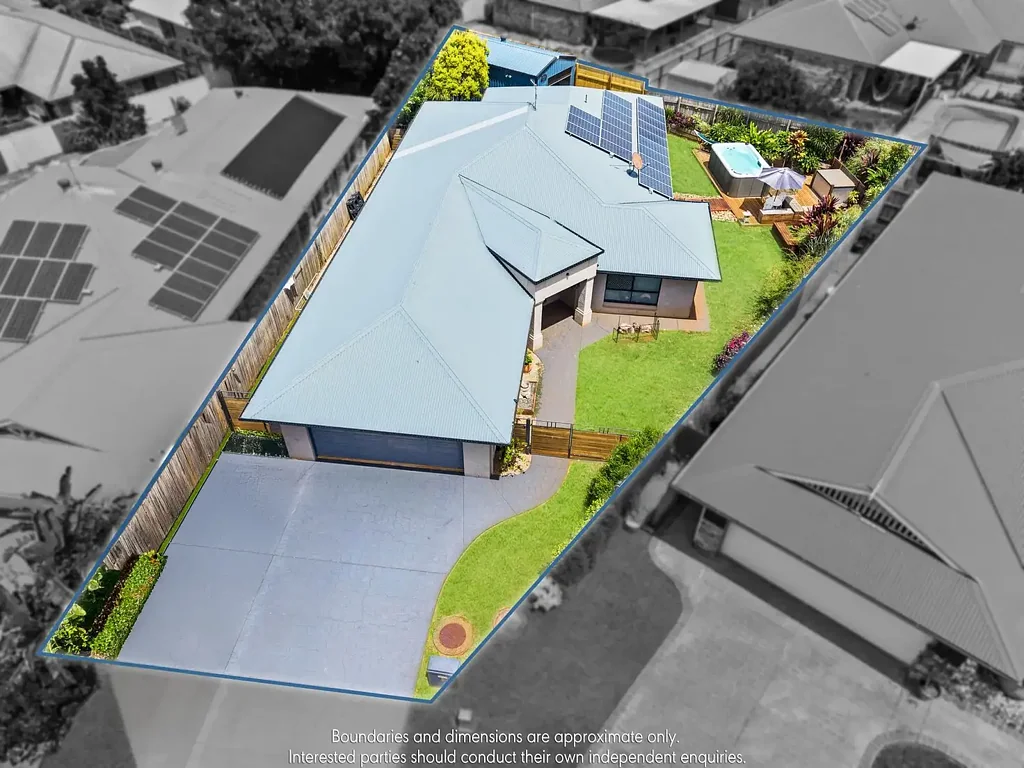 8 Butler Place, Redland Bay, QLD 4165