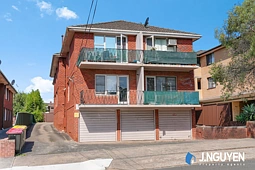 2/14 Denman Avenue, Wiley Park