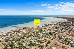 17 Hughes Avenue, Moonta Bay