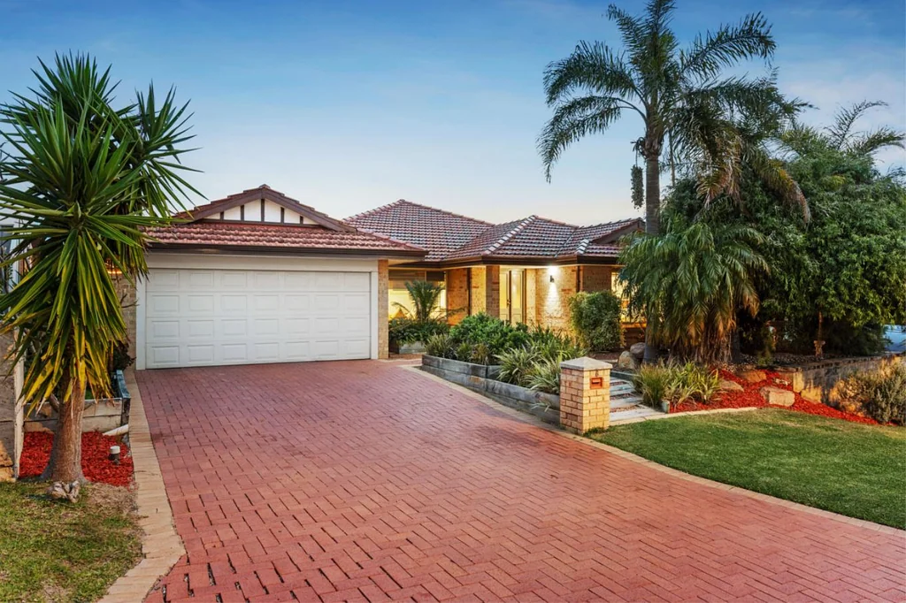 Iluka 4 Bedroom QUINTESSENTIAL CHARM