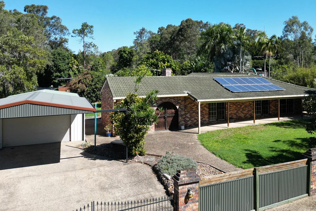 9 Elaine Street, Karalee, QLD 4306