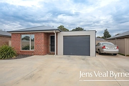 3/11 Spencer Street, Canadian