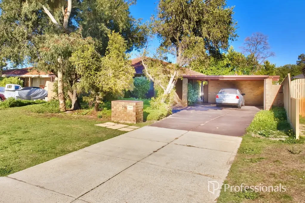 Dianella 3房  Daniella from Dianella Presents a Golden Triangle Opportunity:
