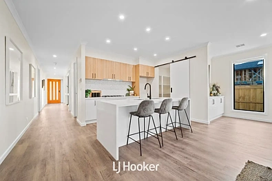 21 Crescendo Boulevard, Clyde, VIC 3978, 4房, 2浴, House