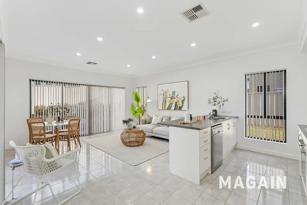 Christies Beach 3 Bedroom Ocean Views & Contemporary Comfort – The Ultimate Coastal Retreat