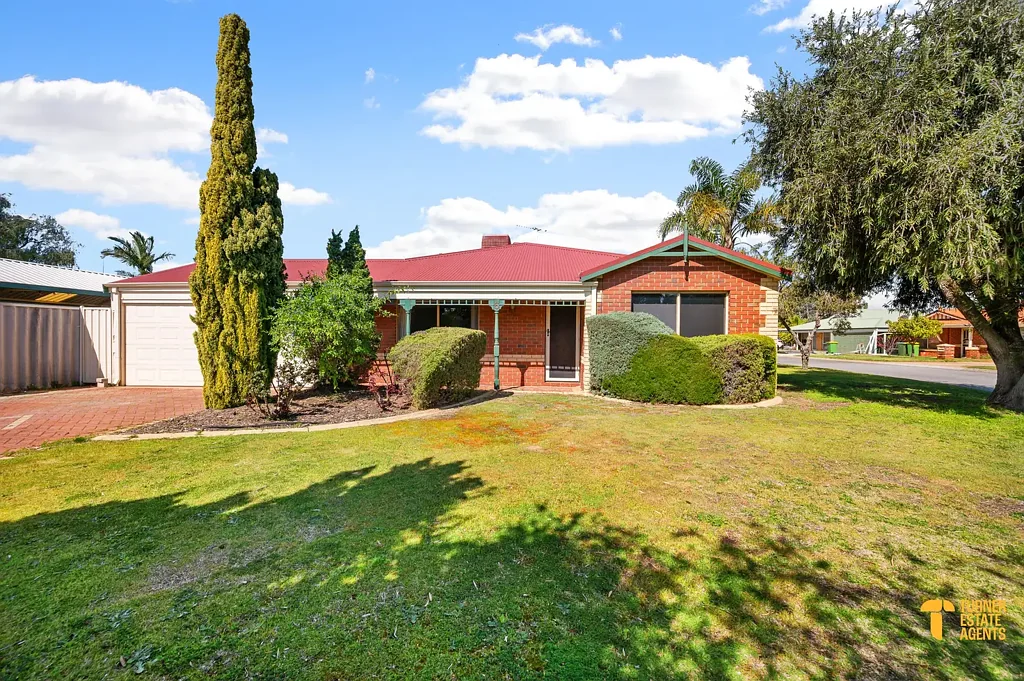 6 Jenniphur Court, Atwell, WA 6164