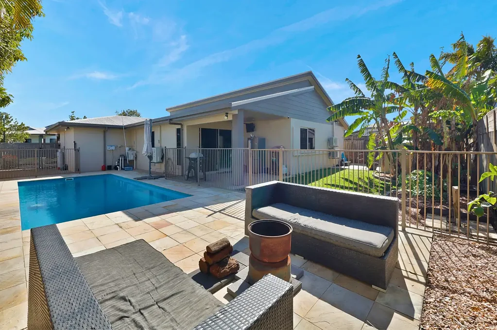 Glenella 4Zimmer Great Family Living Awaits