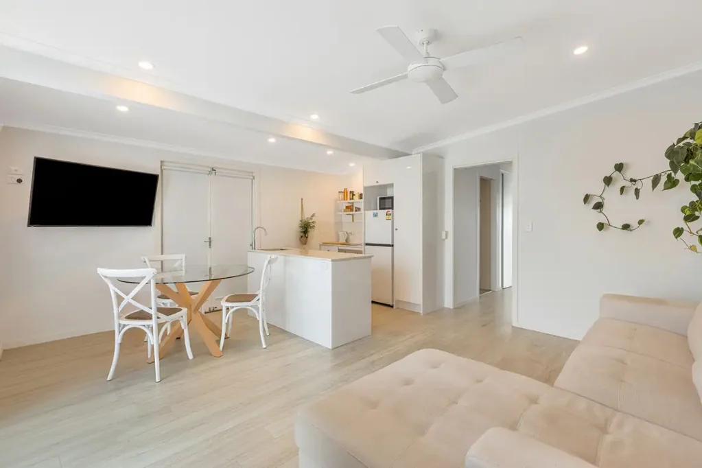Granny Flat for Rent - Furnished + Utilities Included!
